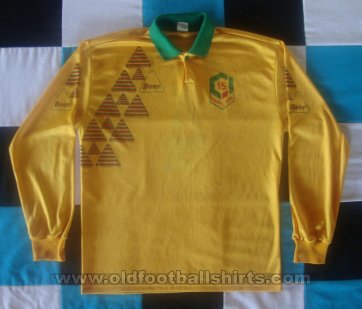 Clube 15 de Novembro Home football shirt 1993 - 1994
