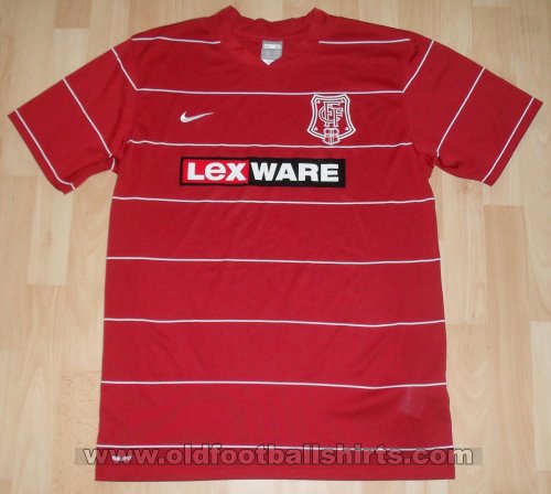 Freiburger FC Home football shirt 2009 - 2010