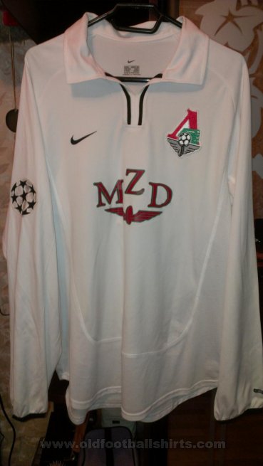 Lokomotiv Moscow Home football shirt 2002 - 2003