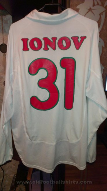 Lokomotiv Moscow Home football shirt 2002 - 2003