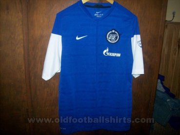 Zenit St Petersburg Training/Leisure football shirt 2010 - 2011