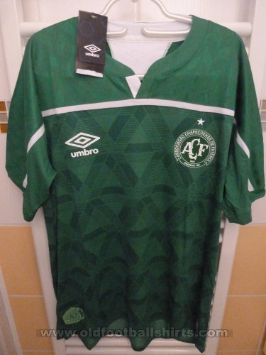 Chapecoense Home football shirt 2020 - 2021