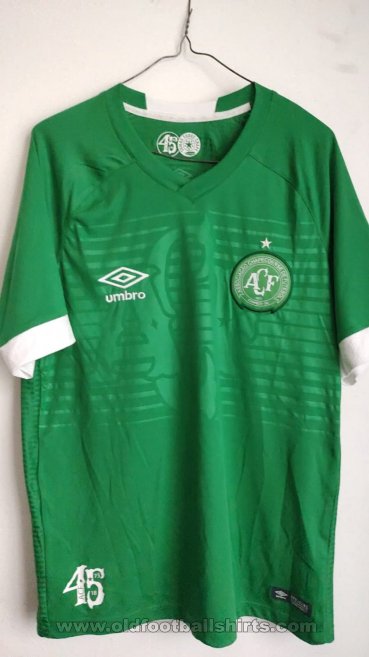Chapecoense Home football shirt 2018 - 2019