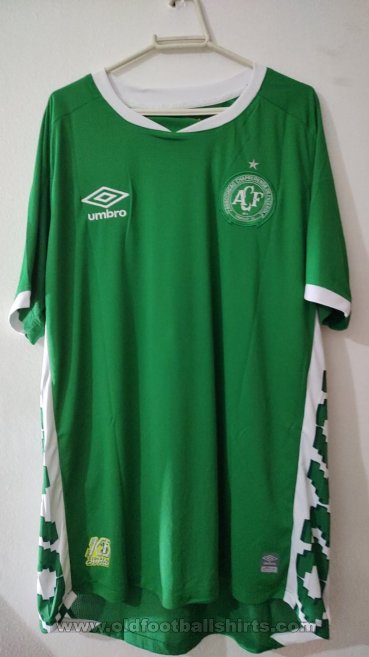 Chapecoense Home football shirt 2022