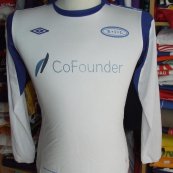 Away football shirt (unknown year)