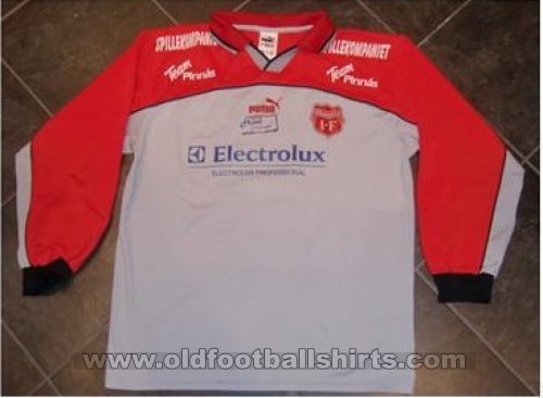 Strommen IF Home football shirt 2001