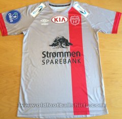 Strommen IF Home football shirt 2019 - 2020