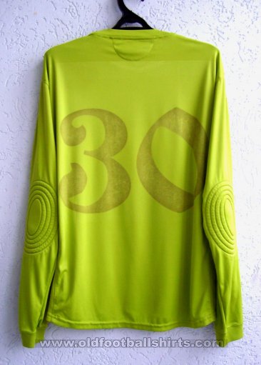 Nizhny Novgorod Goalkeeper football shirt 2008