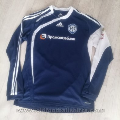Nizhny Novgorod Away football shirt 2009