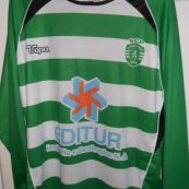 Home football shirt (unknown year)
