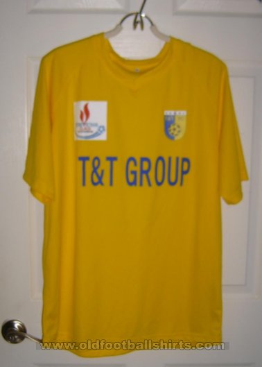 Hanoi T&T F.C. Home football shirt 2009