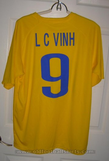 Hanoi T&T F.C. Home football shirt 2009