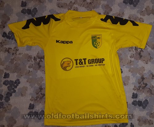 Hanoi T&T F.C. Home football shirt 2016