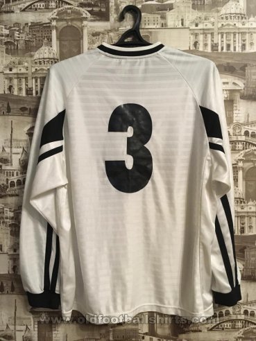 Tom Tomsk Home football shirt 2003