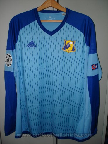 FC Rostov Goalkeeper football shirt 2016 - 2017