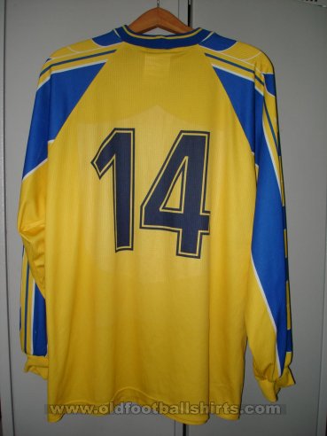 FC Rostov Home football shirt 2001