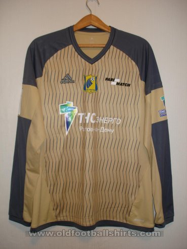 FC Rostov Goalkeeper football shirt 2017 - 2018