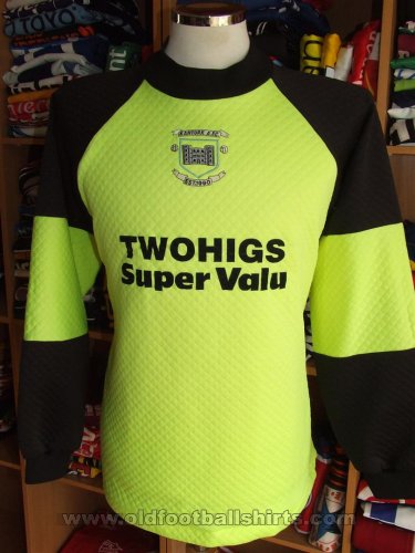 Kanturk AFC Goalkeeper football shirt (unknown year)