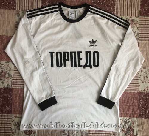 Torpedo Moscow Retro Replicas voetbalshirt  2021 - 2022