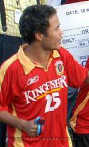 East Bengal Home football shirt 2004 - 2005