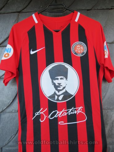 Fatih Karagumruk Special football shirt (unknown year)