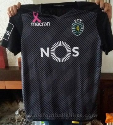 Sporting Club Goalkeeper football shirt 2017 - 2018