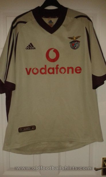 Benfica Away football shirt 2001 - 2002