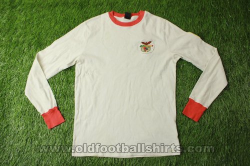 Benfica Retro Replicas football shirt 1965 - 1966