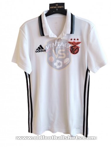 Benfica Training/Leisure football shirt 2016 - 2017