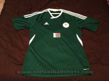 Madagascar Home camisa de futebol 2012