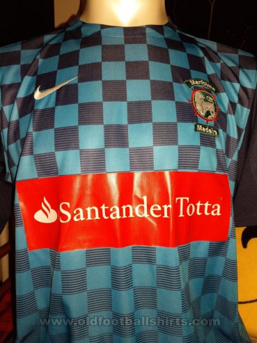 Maritimo Away football shirt 2016 - 2017