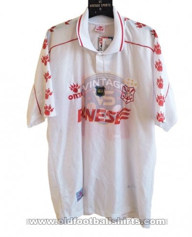 Club Sportivo Sergipe Away football shirt (unknown year)