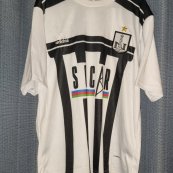 Home football shirt (unknown year)