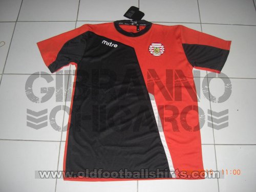 Persiraja Banda Aceh Home football shirt 2012