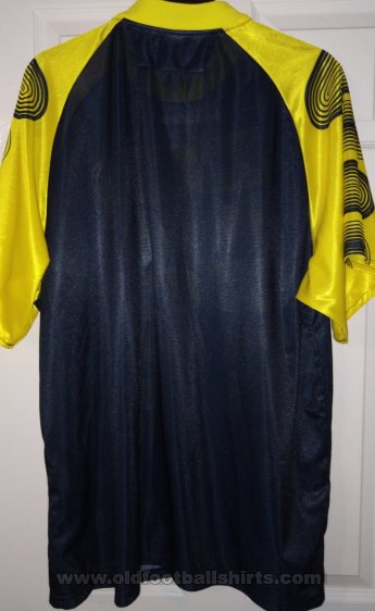 Sheffield Wednesday Goalkeeper football shirt 2001 - 2003