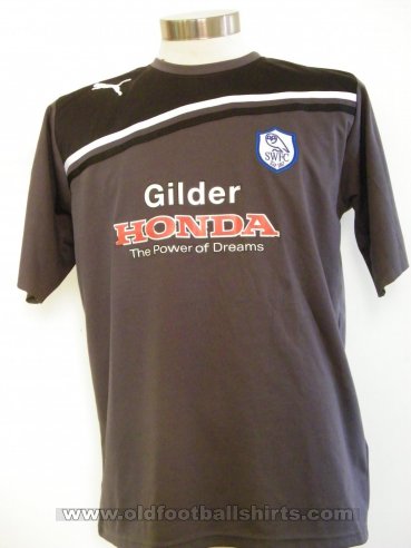 Sheffield Wednesday Goalkeeper football shirt 2011 - 2012