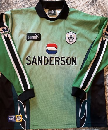 Sheffield Wednesday Goalkeeper football shirt 1997 - 1998