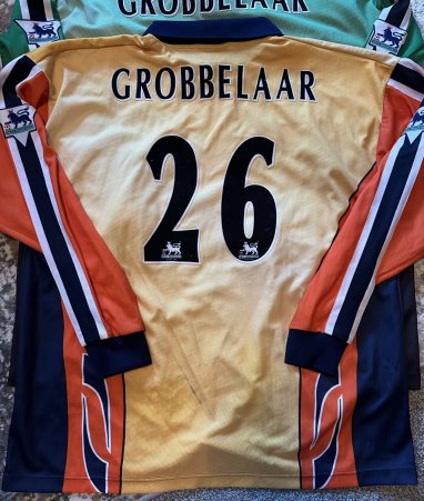 Sheffield Wednesday Goalkeeper football shirt 1997 - 1998