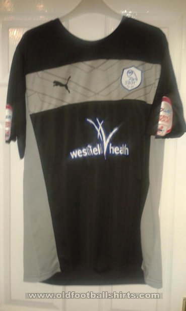 Sheffield Wednesday Goalkeeper football shirt 2011 - 2012