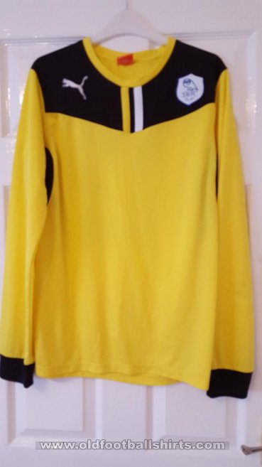 Sheffield Wednesday Goalkeeper football shirt 2013 - 2014