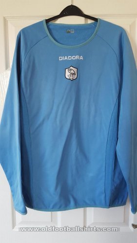 Sheffield Wednesday Training/Leisure football shirt 2001 - 2003