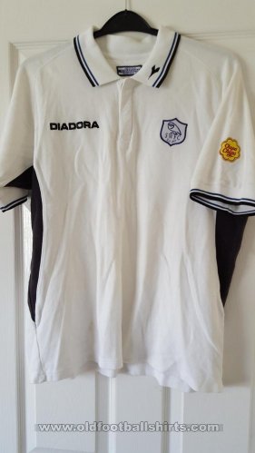 Sheffield Wednesday Training/Leisure football shirt 2000 - 2001