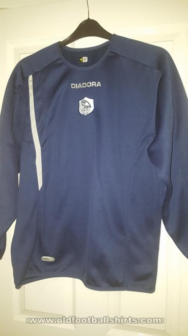 Sheffield Wednesday Training/Leisure football shirt 2001 - 2007