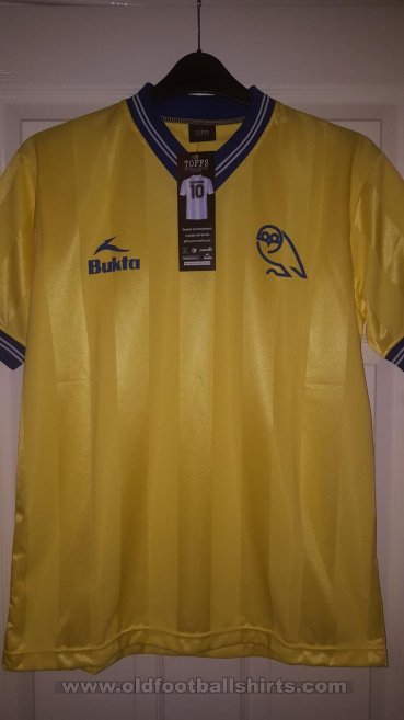Sheffield Wednesday Retro Replicas football shirt 1983 - 1984