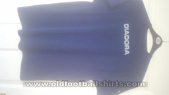 Sheffield Wednesday Training/Leisure football shirt 2001 - 2007