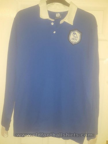 Sheffield Wednesday Training/Leisure football shirt (unknown year)