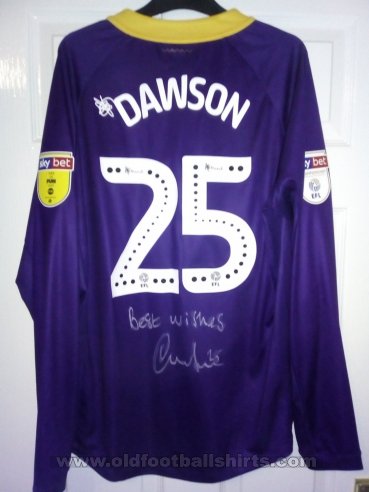 Sheffield Wednesday Goalkeeper football shirt 2018 - 2019