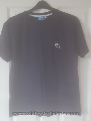Sheffield Wednesday Training/Leisure football shirt (unknown year)