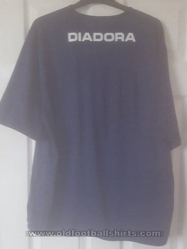 Sheffield Wednesday Training/Leisure football shirt 2001 - 2003