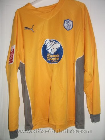 Sheffield Wednesday Goalkeeper football shirt 2009 - 2010